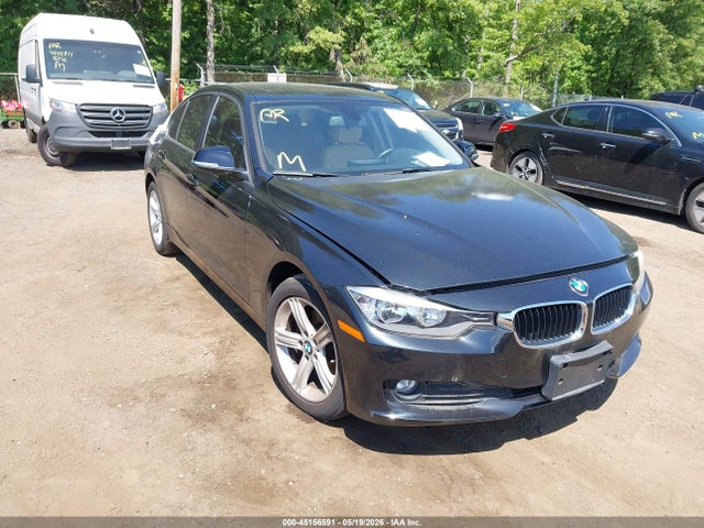 Salvage BMW 3 Series Image