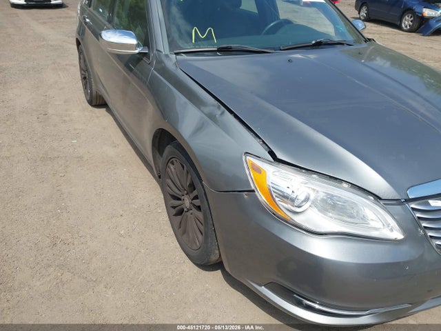 Chrysler 200 Limited