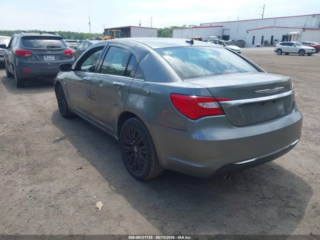Chrysler 200 Limited