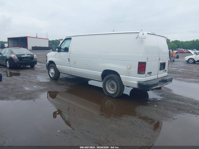 Ford E-250 Commercial