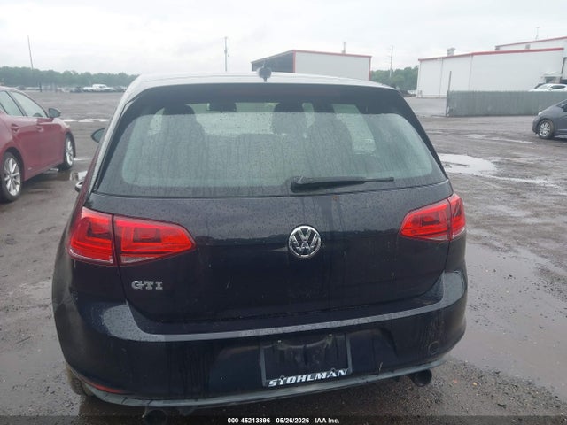 Volkswagen Golf 2.0t Se 4-door