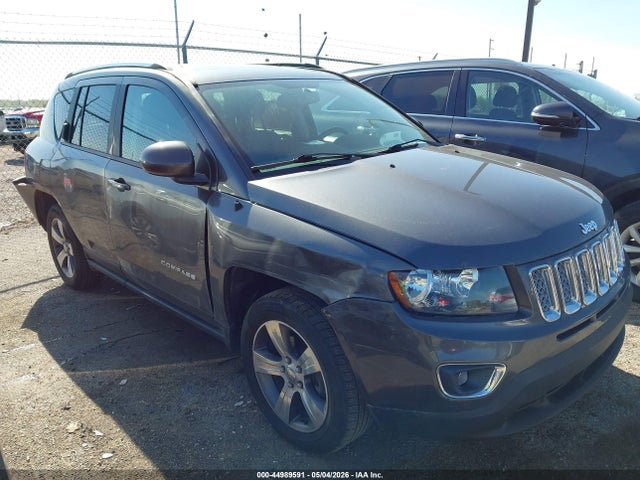 Salvage Jeep Compass Image