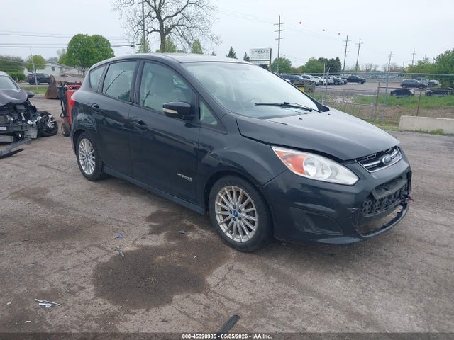 Salvage Ford C-MAX Hybrid Image