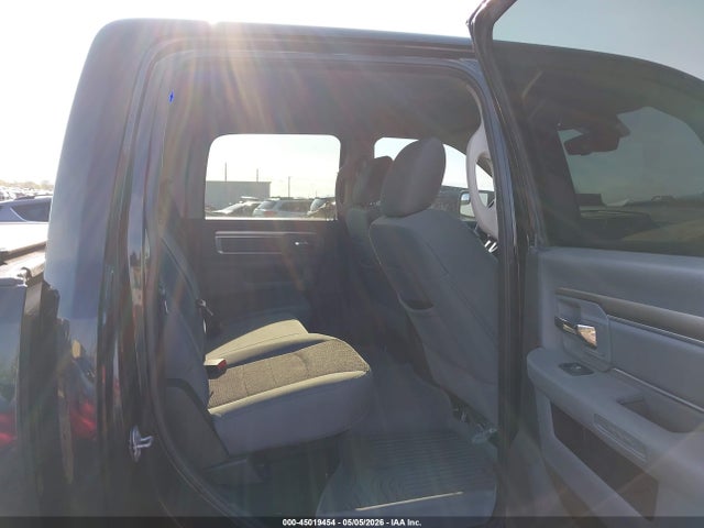 Ram 1500 Big Horn  4x4 5'7 Box