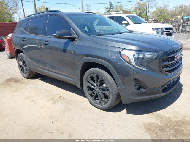 Salvage GMC Terrain Image