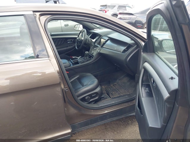 Ford Taurus Sel