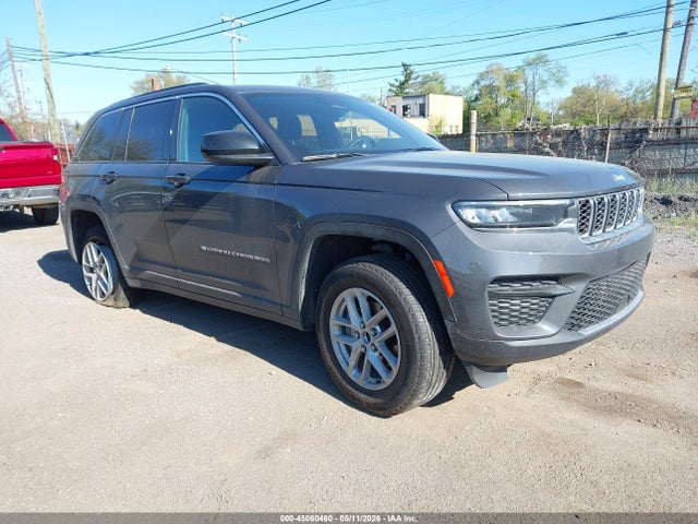Salvage Jeep Grand Cherokee Image