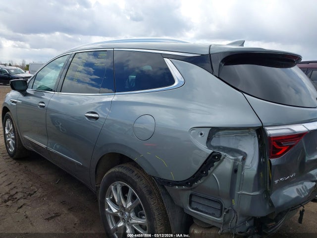 Buick Enclave Essence Fwd