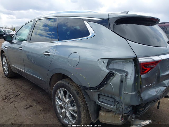 Buick Enclave Essence Fwd