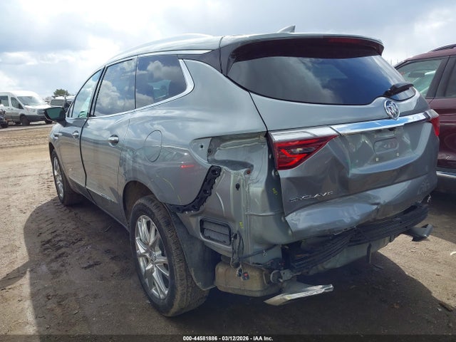Buick Enclave Essence Fwd
