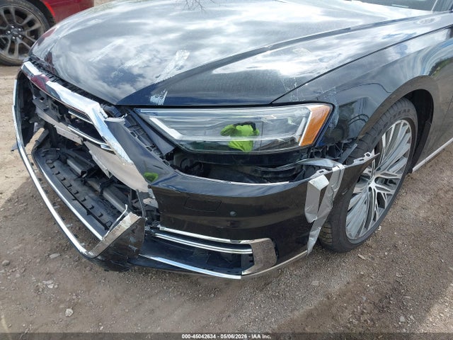 Audi A8 55