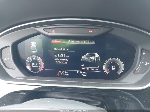 Audi A8 55