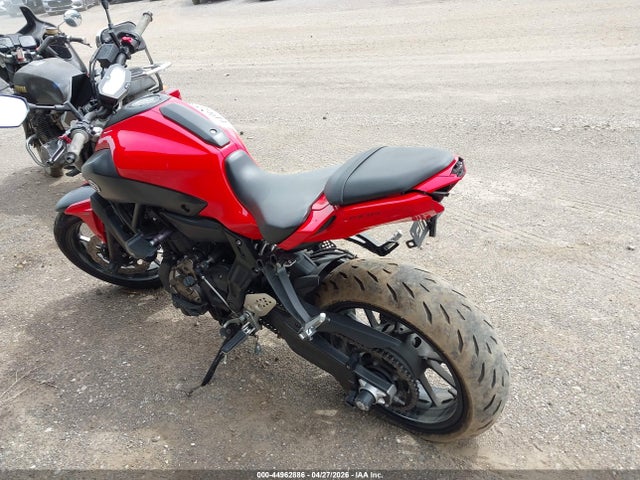 Yamaha Fz07a