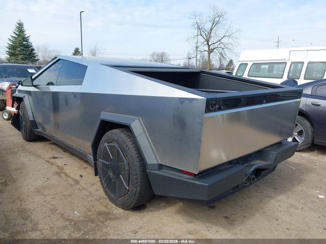 Tesla Cybertruck All-wheel Drive