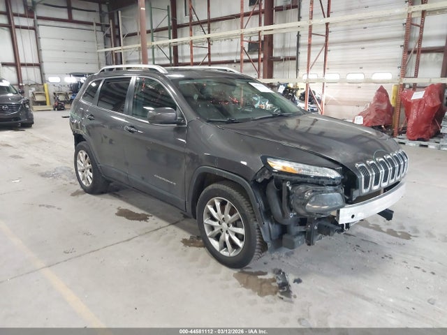 Salvage Jeep Cherokee Image