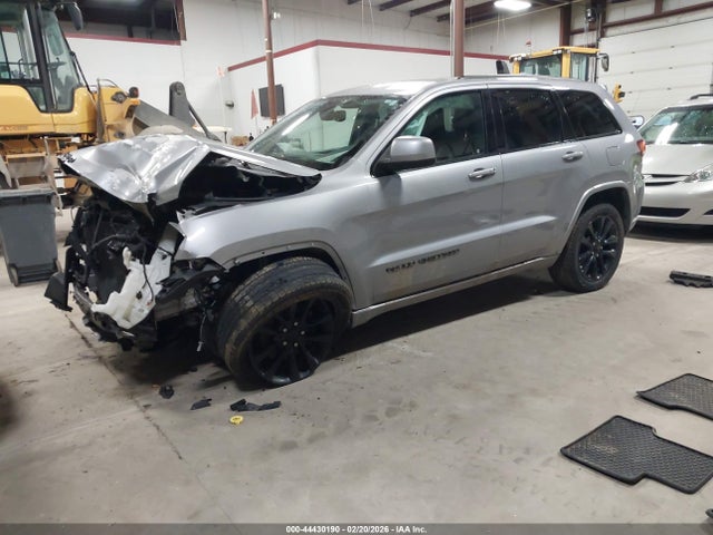 Jeep Grand Cherokee Altitude 4x4