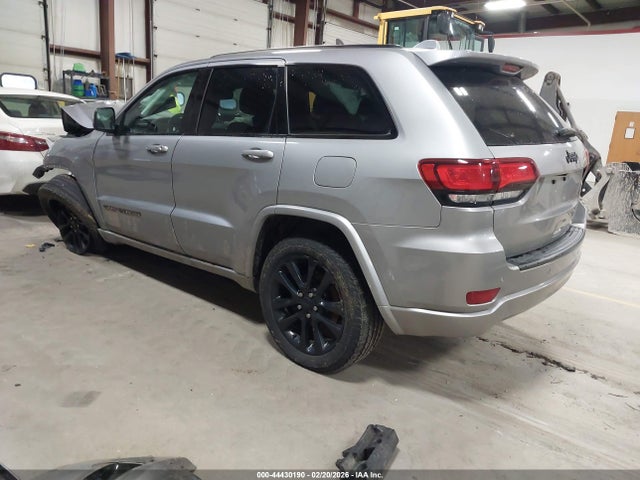 Jeep Grand Cherokee Altitude 4x4