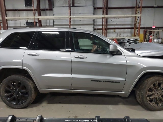 Jeep Grand Cherokee Altitude 4x4