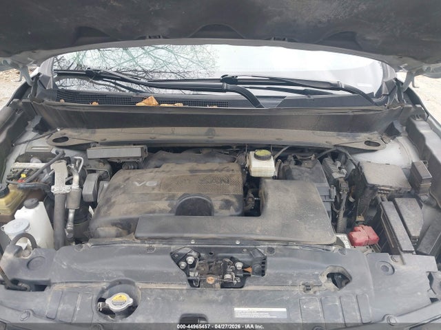 Nissan Pathfinder Sv 4wd