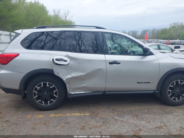 Nissan Pathfinder Sv 4wd