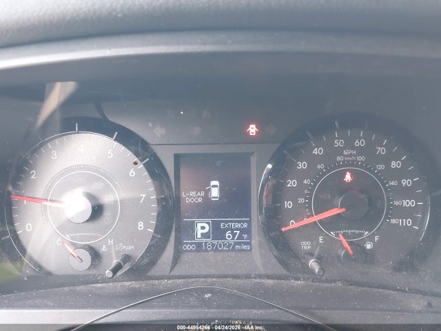 Toyota Sienna L 7 Passenger