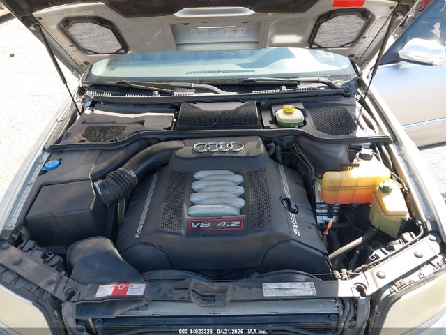 Audi S8 4.2