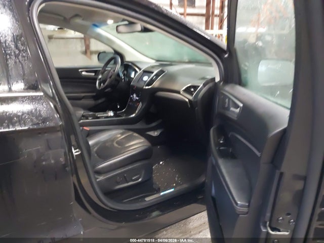 Ford Edge Titanium