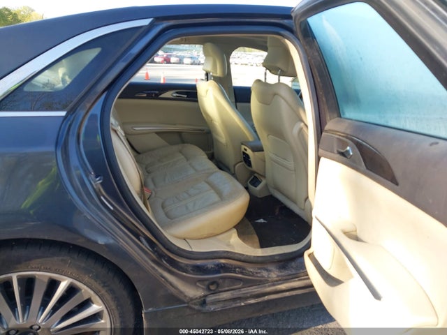 Lincoln MKZ