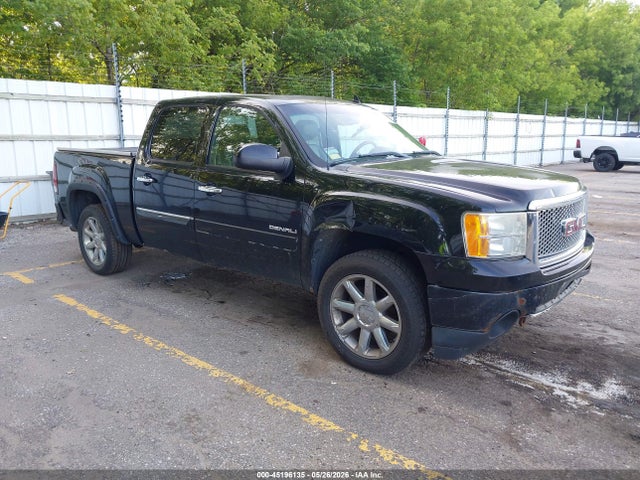 Salvage GMC Sierra 1500 Image