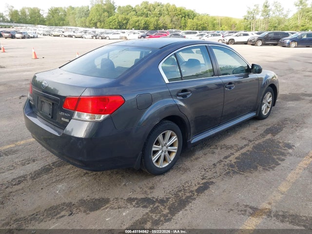Subaru Legacy 2.5i Premium