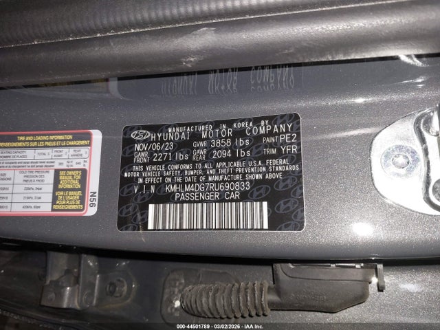 Hyundai ELANTRA Sel
