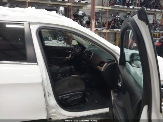 Jeep Cherokee Latitude 4x4