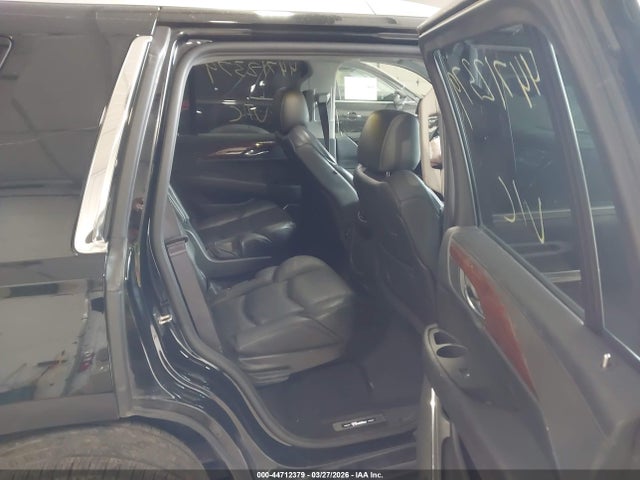 Cadillac Escalade Luxury Collection