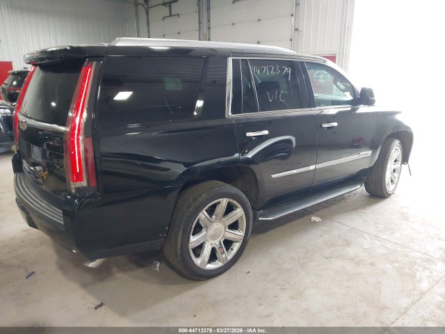 Cadillac Escalade Luxury Collection