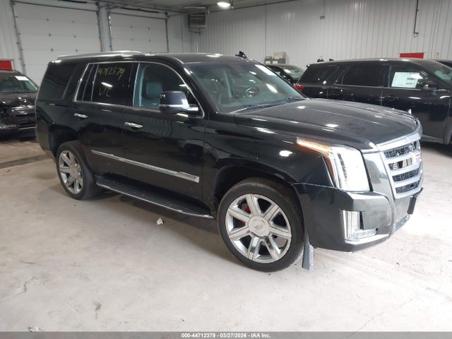 Salvage Cadillac Escalade Image