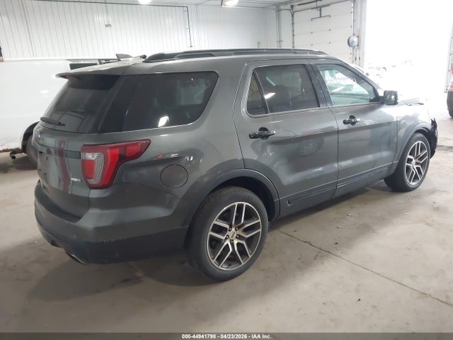 Ford Explorer Sport