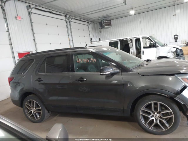 Ford Explorer Sport