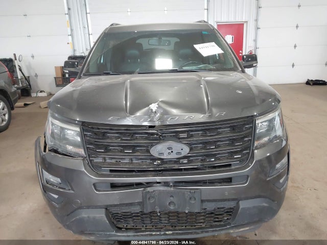 Ford Explorer Sport