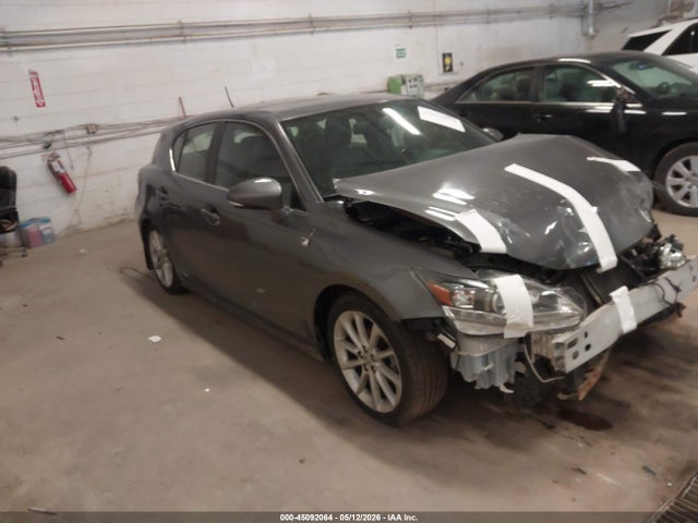 Salvage Lexus Ct Image