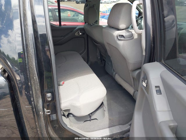 Nissan Frontier Se