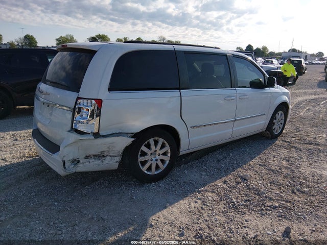 Chrysler Town & Country Touring