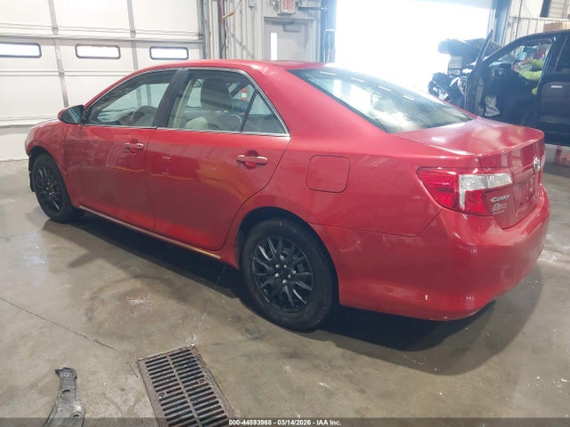 Toyota Camry Le