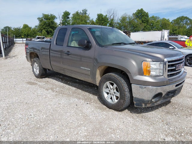 Salvage GMC Sierra 1500 Image