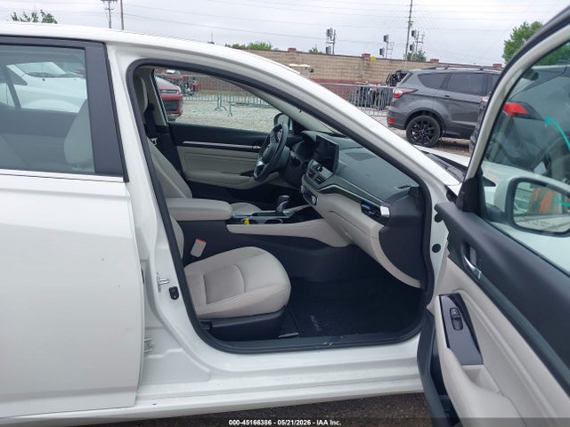Nissan Altima Sv Fwd
