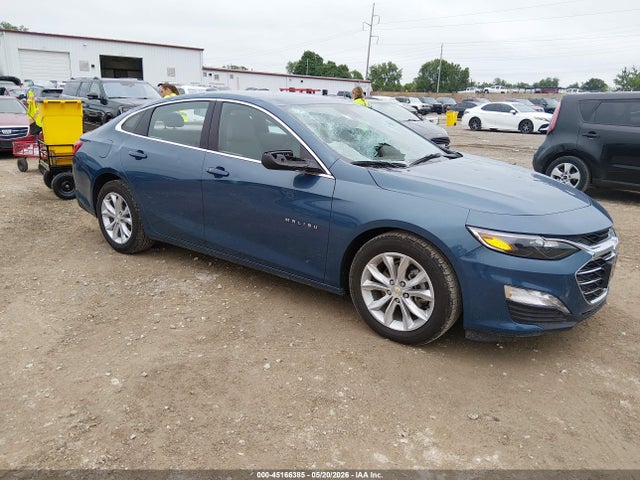 Salvage Chevrolet Malibu Image