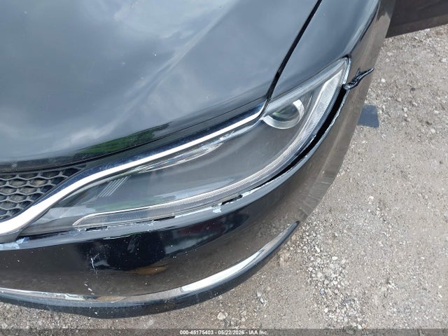 Chrysler 200 C