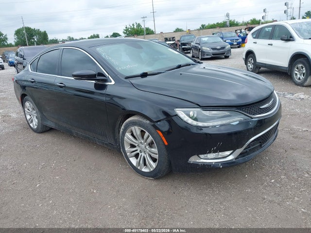 Salvage Chrysler 200 Image