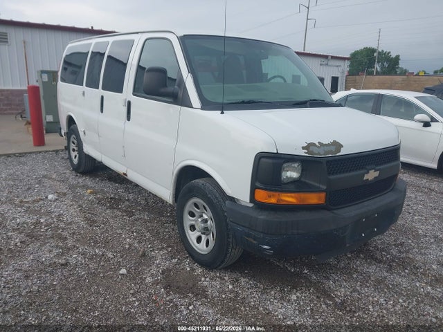Salvage Chevrolet Express Image