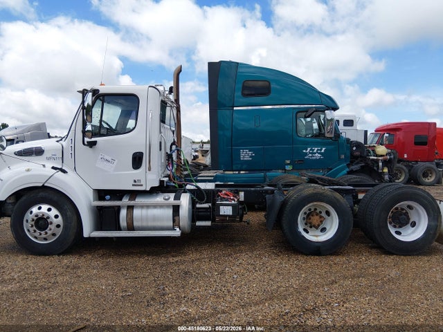 Freightliner M2 112 Medium Duty