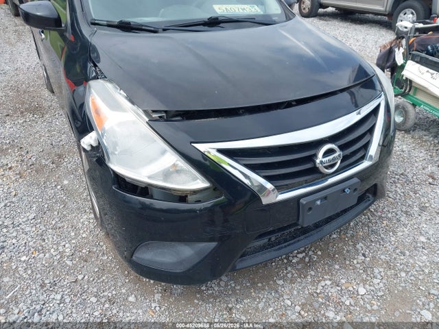 Nissan Versa 1.6 Sv